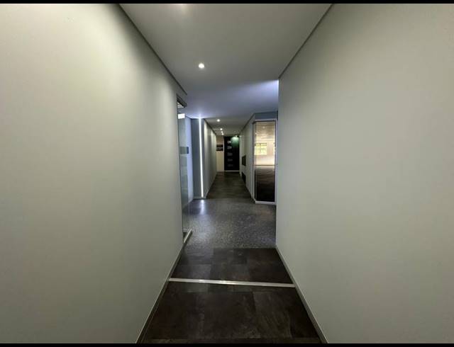 BUSINESS PROPERTY TO RENT IN HALFWAY GARDENS